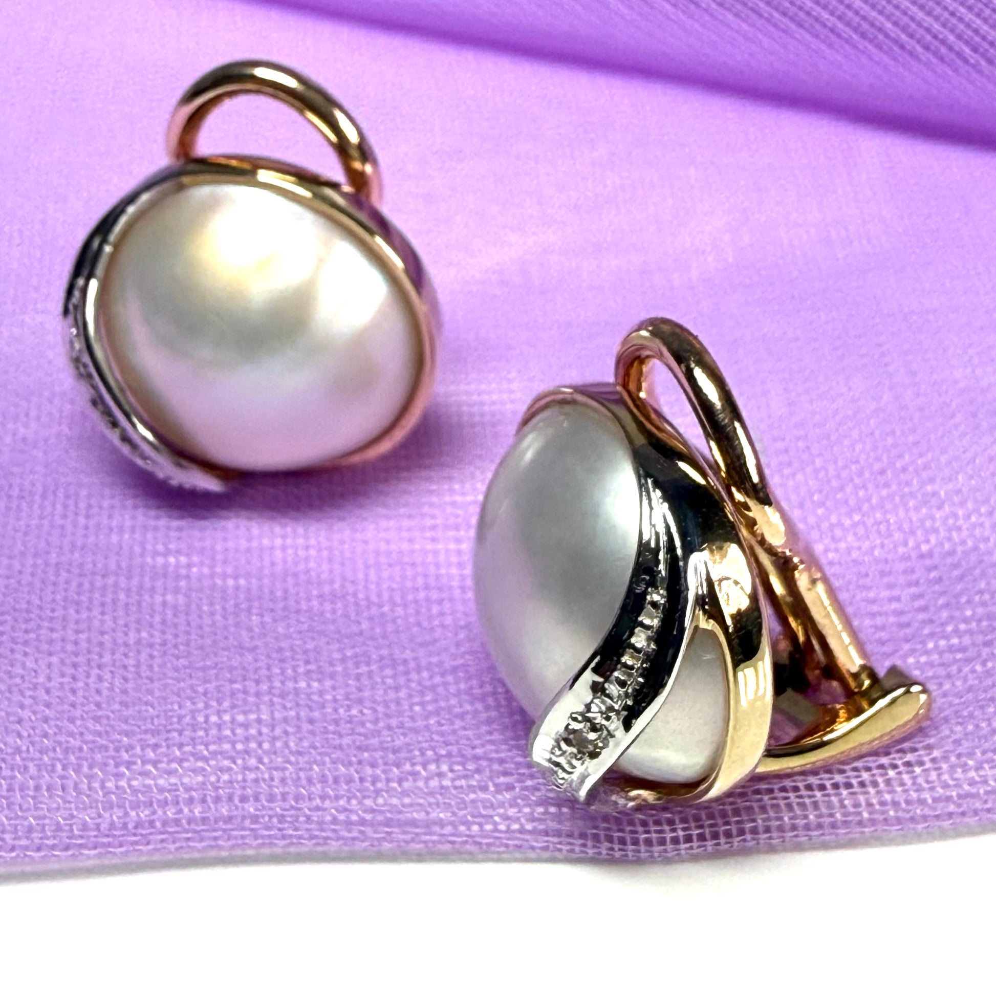 Mabe Pearl And Diamond Round Clip On Stud Earrings 14 mm Yellow Gold