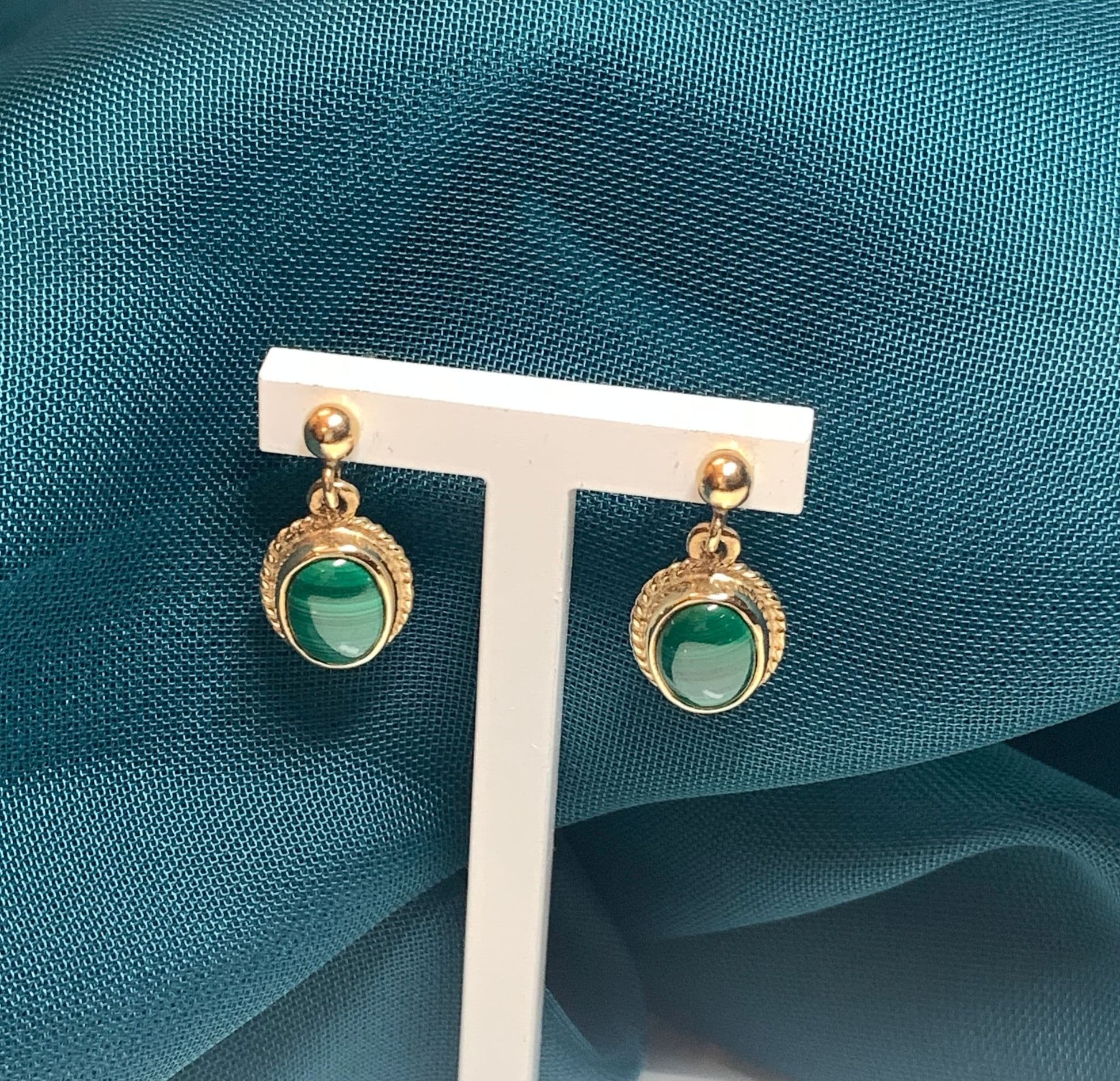 Malachite Yellow Gold Oval Drop Earrings