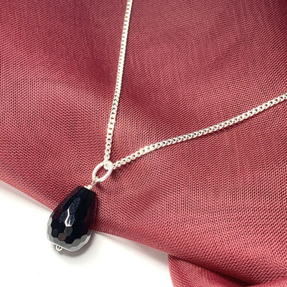 Medium tear drop silver pear shaped onyx necklace pendent