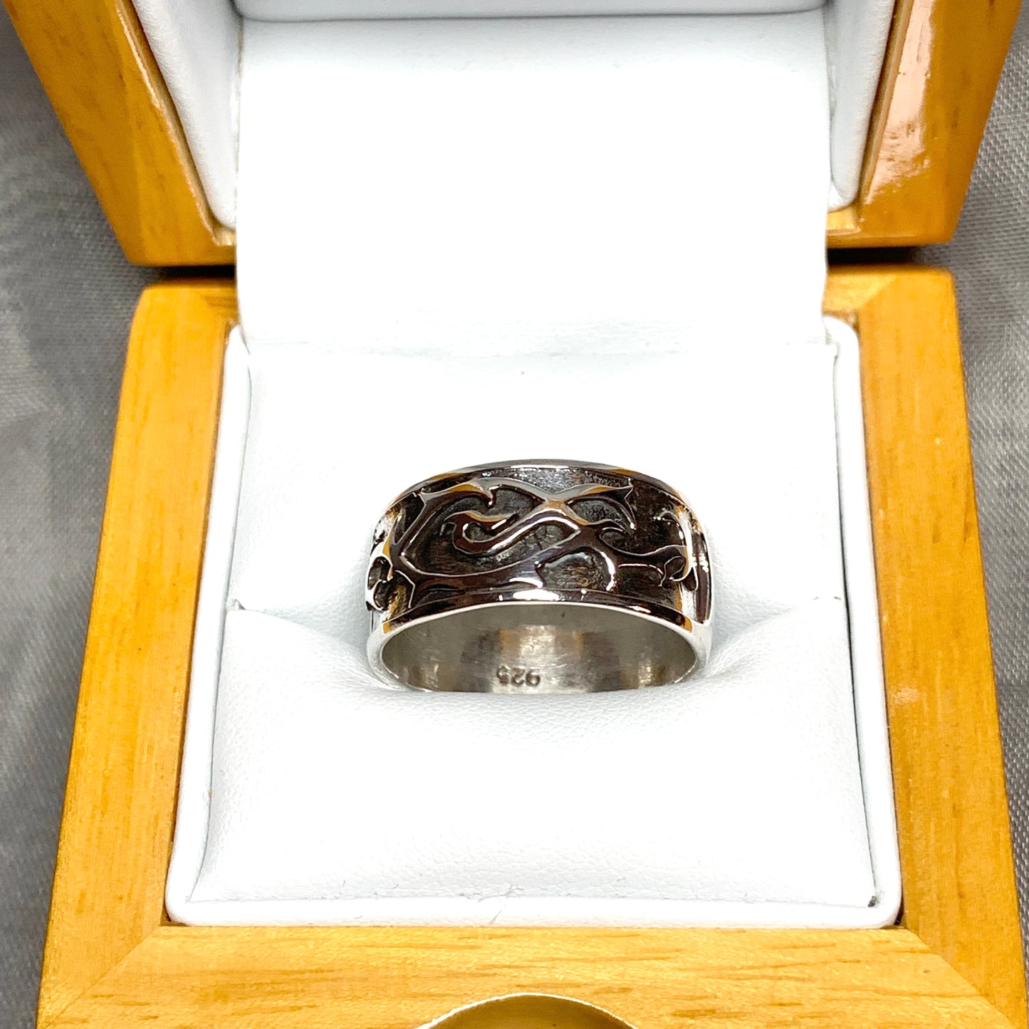 Men's Celtic ring sterling silver 9.5 mm