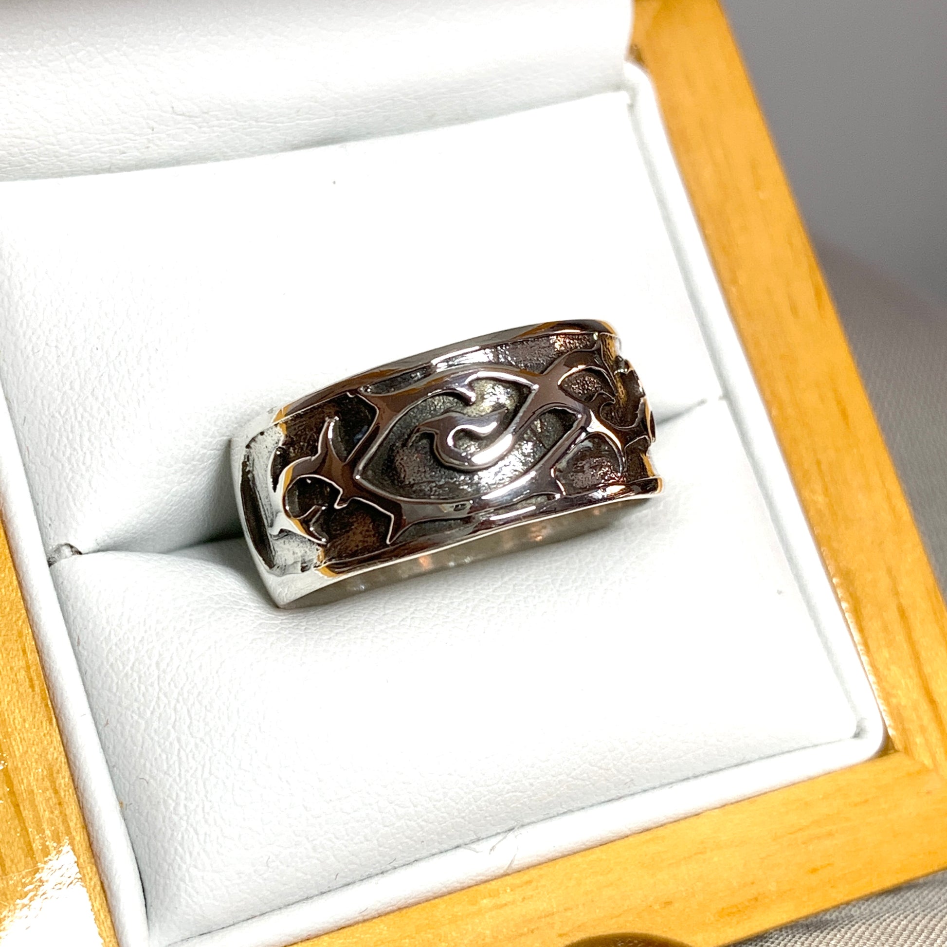 Men's Celtic ring sterling silver 9.5 mm