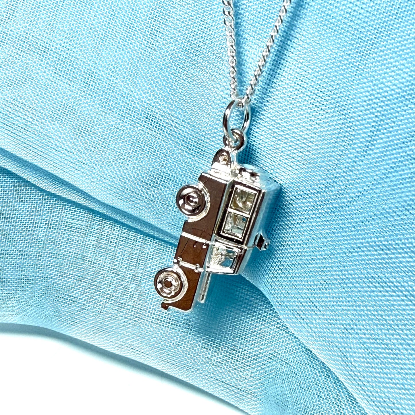 Men’s necklace Land Rover solid sterling silver including chain