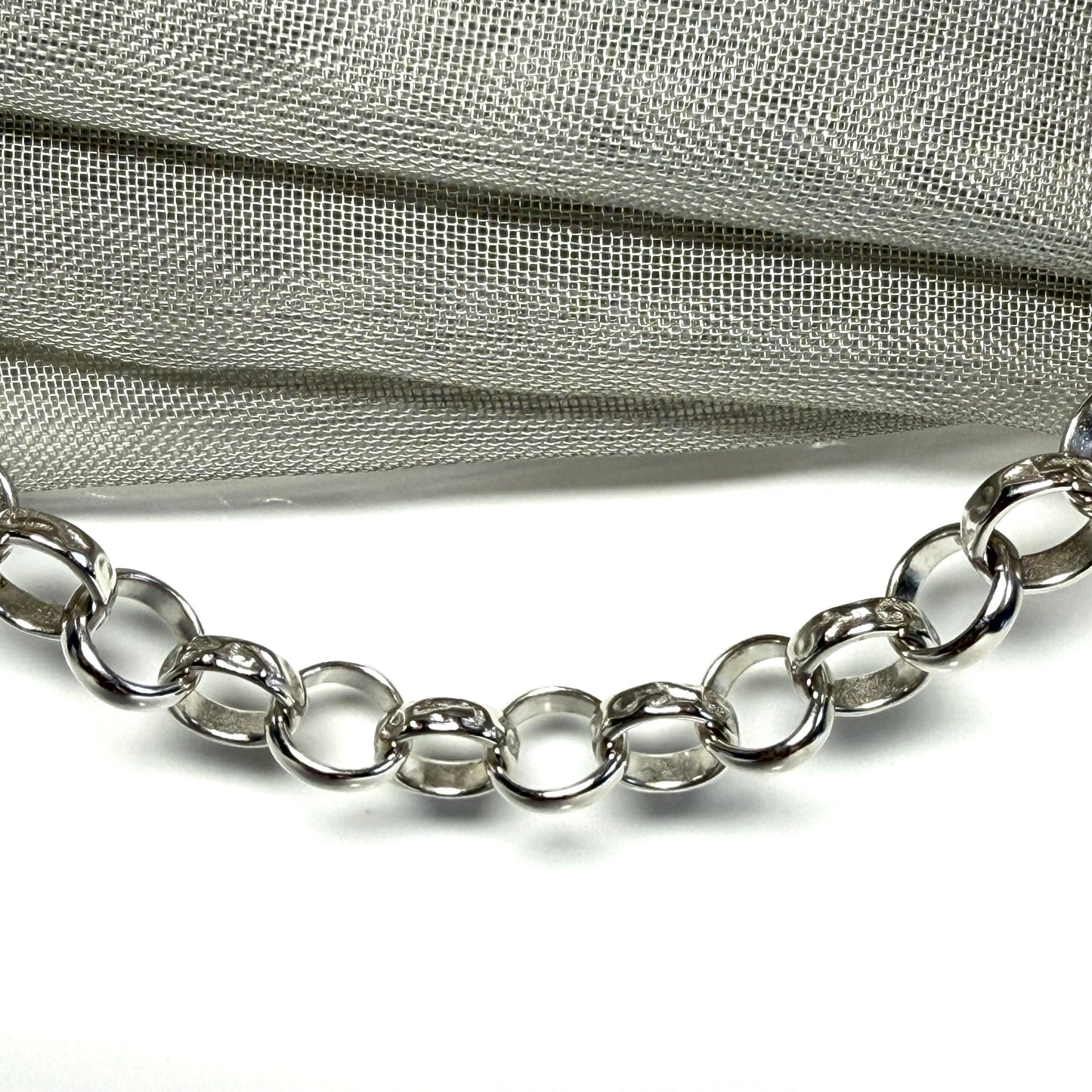 Men's solid sterling silver patterned round shaped belcher chain necklace