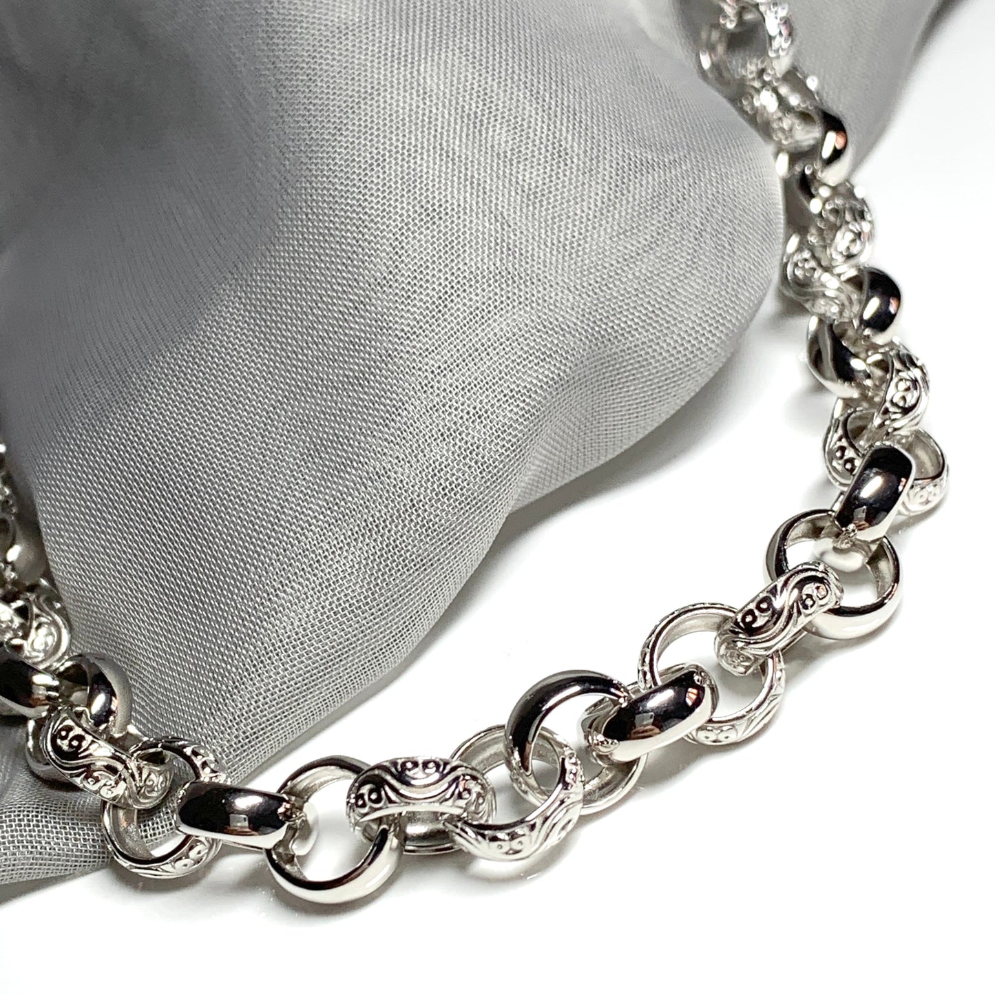 Men's solid sterling silver patterned round belcher chain necklace