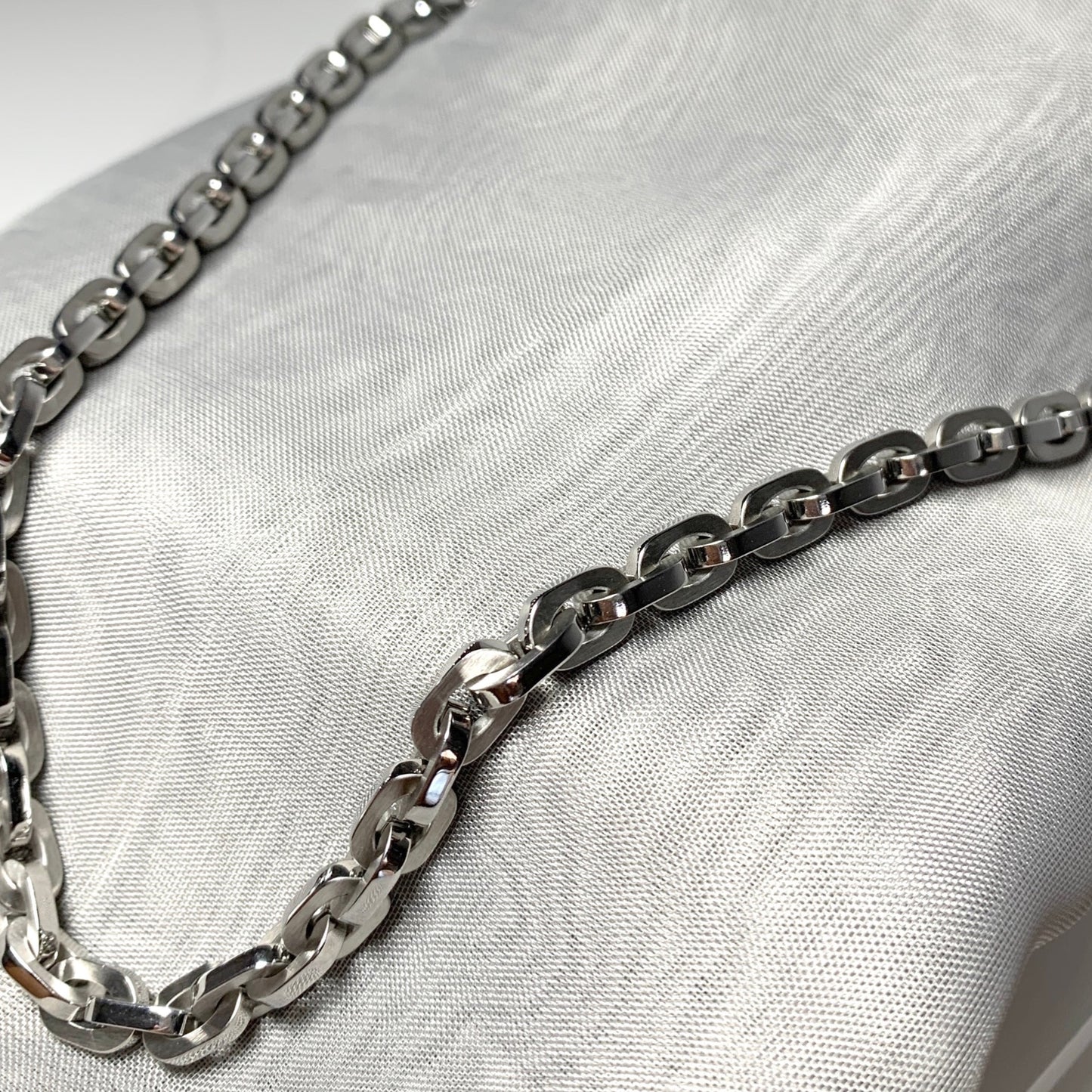 Men's necklace oval paper link chain link solid stainless steel heavyweight chain