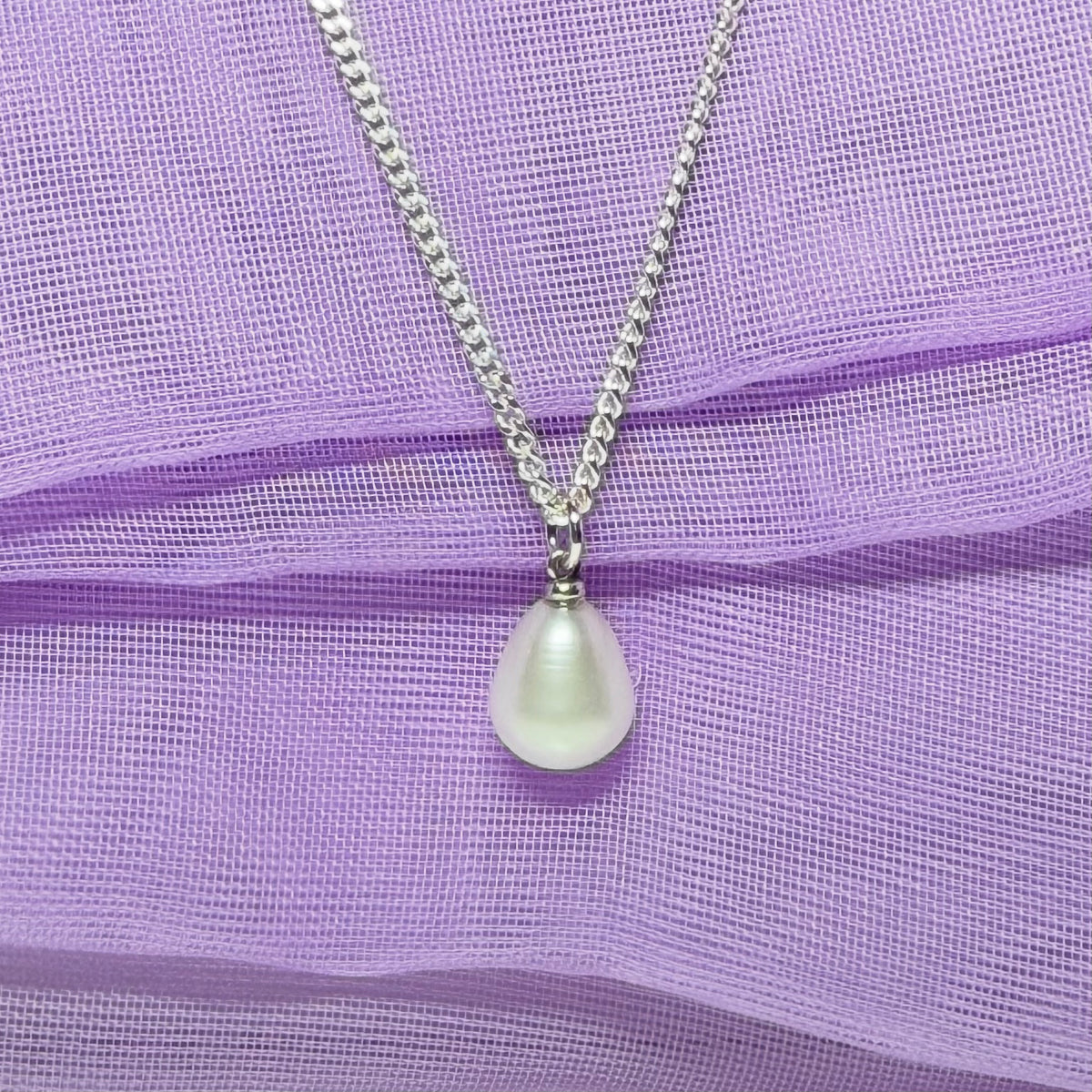 Necklace real freshwater cultured pearl dropped pendant with chain