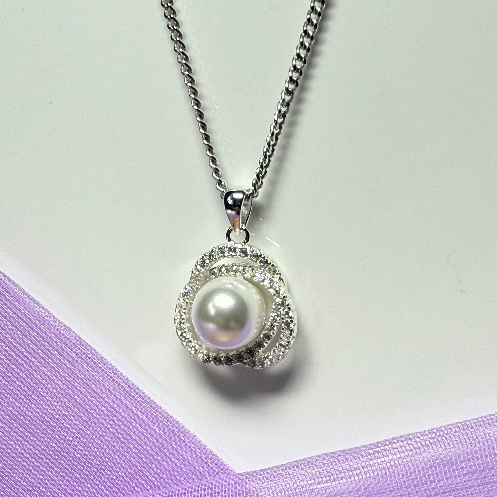 Necklace real freshwater pearl and cubic zirconia trefoil designed sterling silver