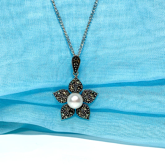 Necklace real marcasite and real freshwater cultured pearl flower star shape sterling silver pendant