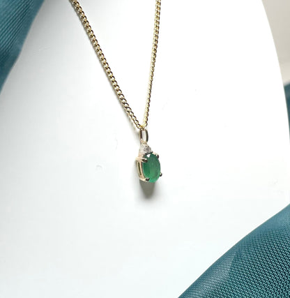 Oval Green Emerald And Diamond Yellow Gold Necklace Pendant