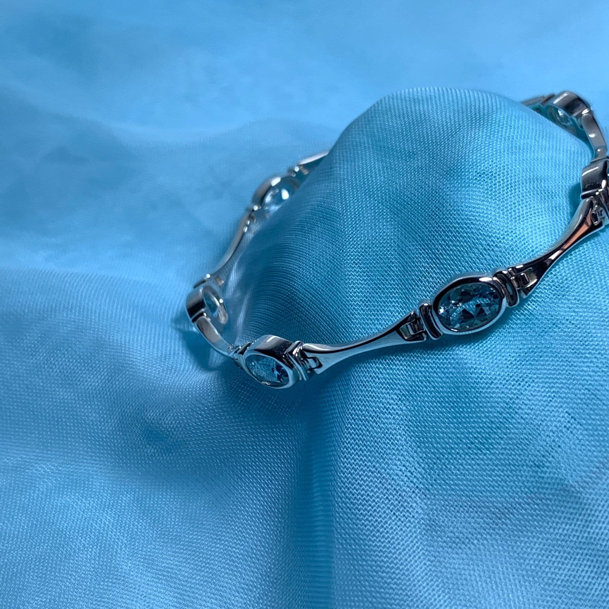 Blue Topaz Bracelet Sterling Silver Oval Shaped