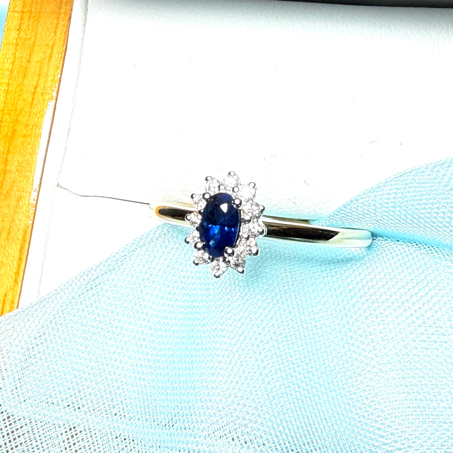Oval Shaped Real Blue Sapphire and Diamond Yellow Gold Cluster Ring