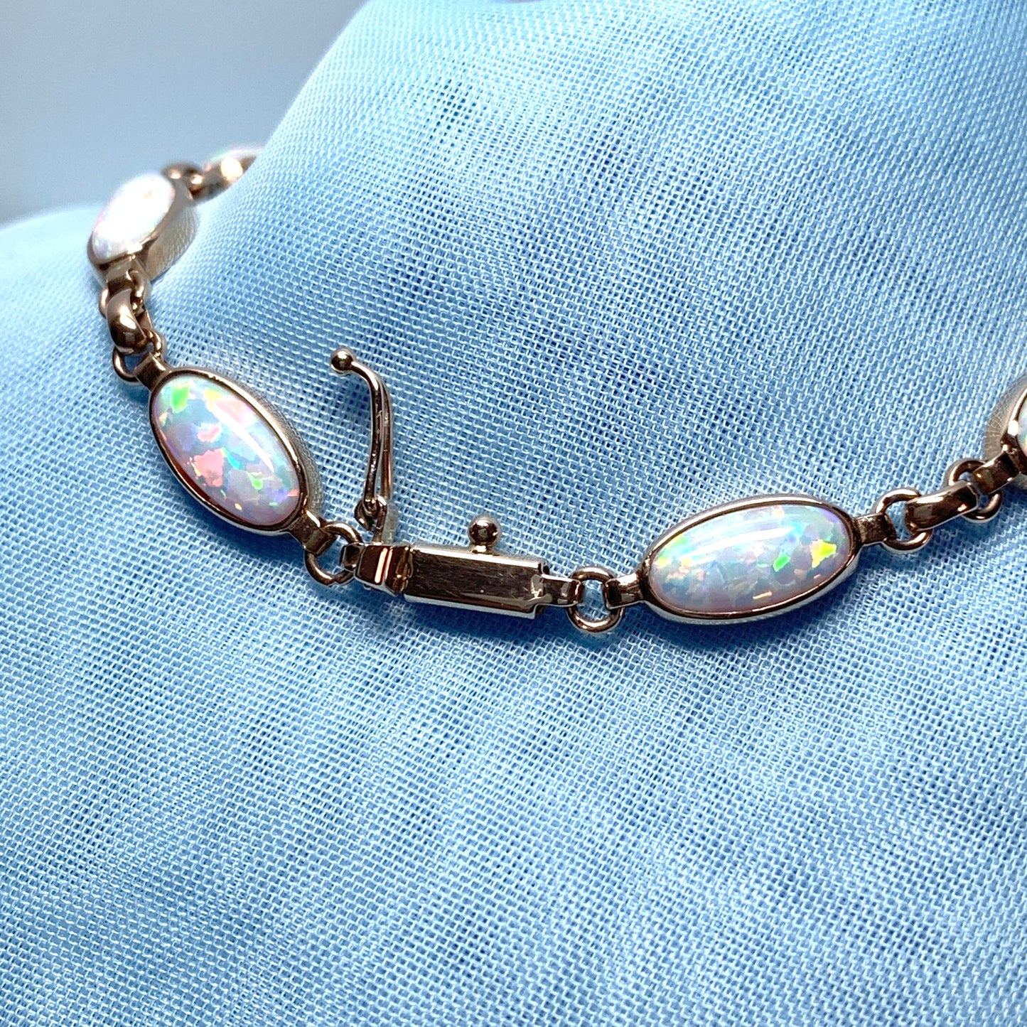 Oval opal yellow gold bracelet