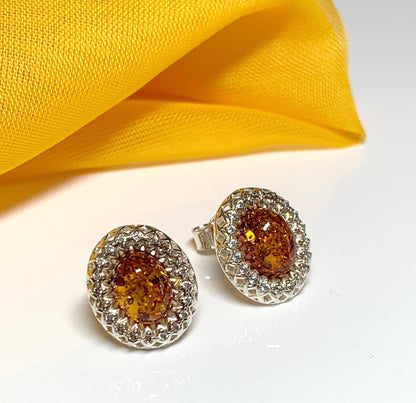 Oval amber earrings stud