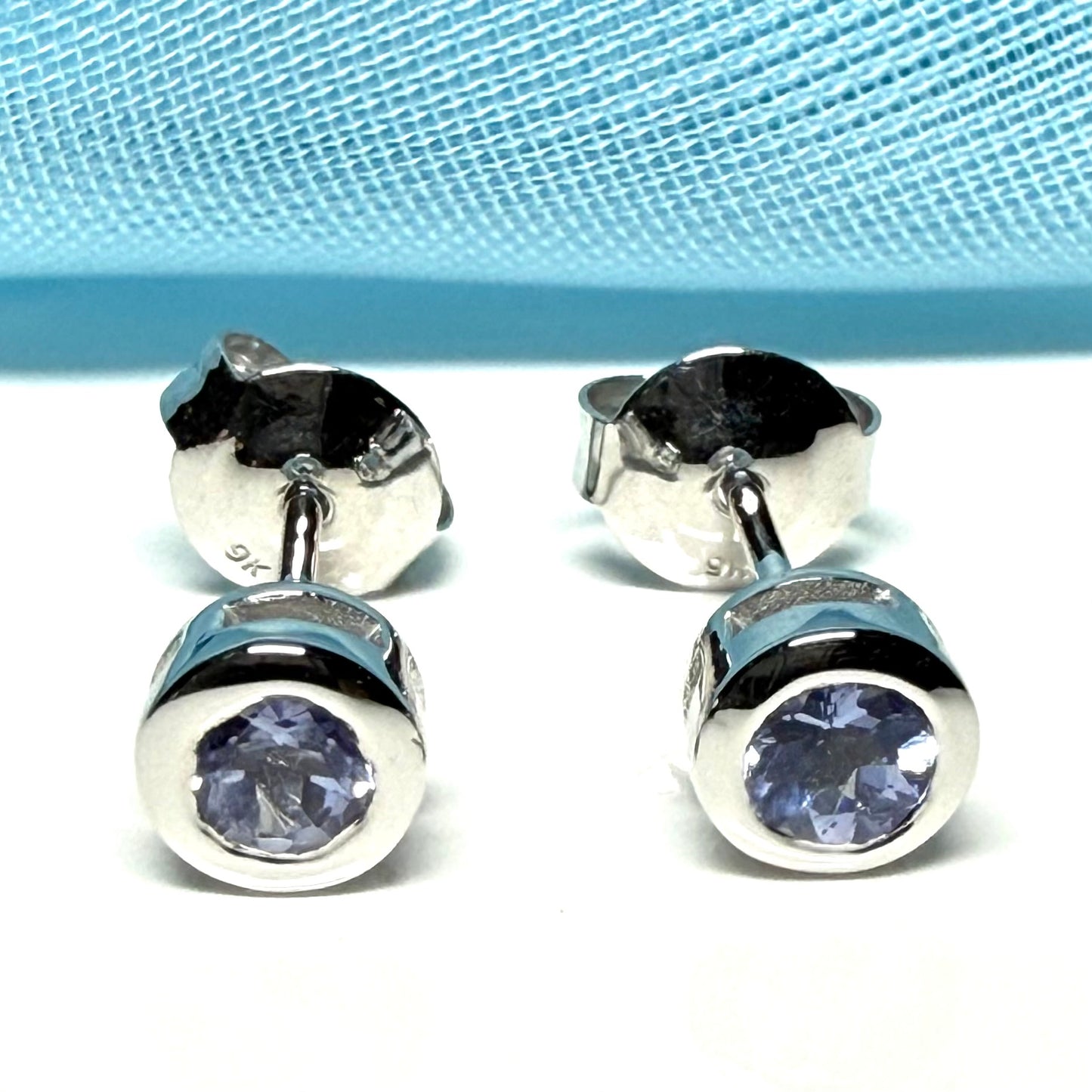 White gold real tanzanite silver round cut smooth rubbed over stud earrings