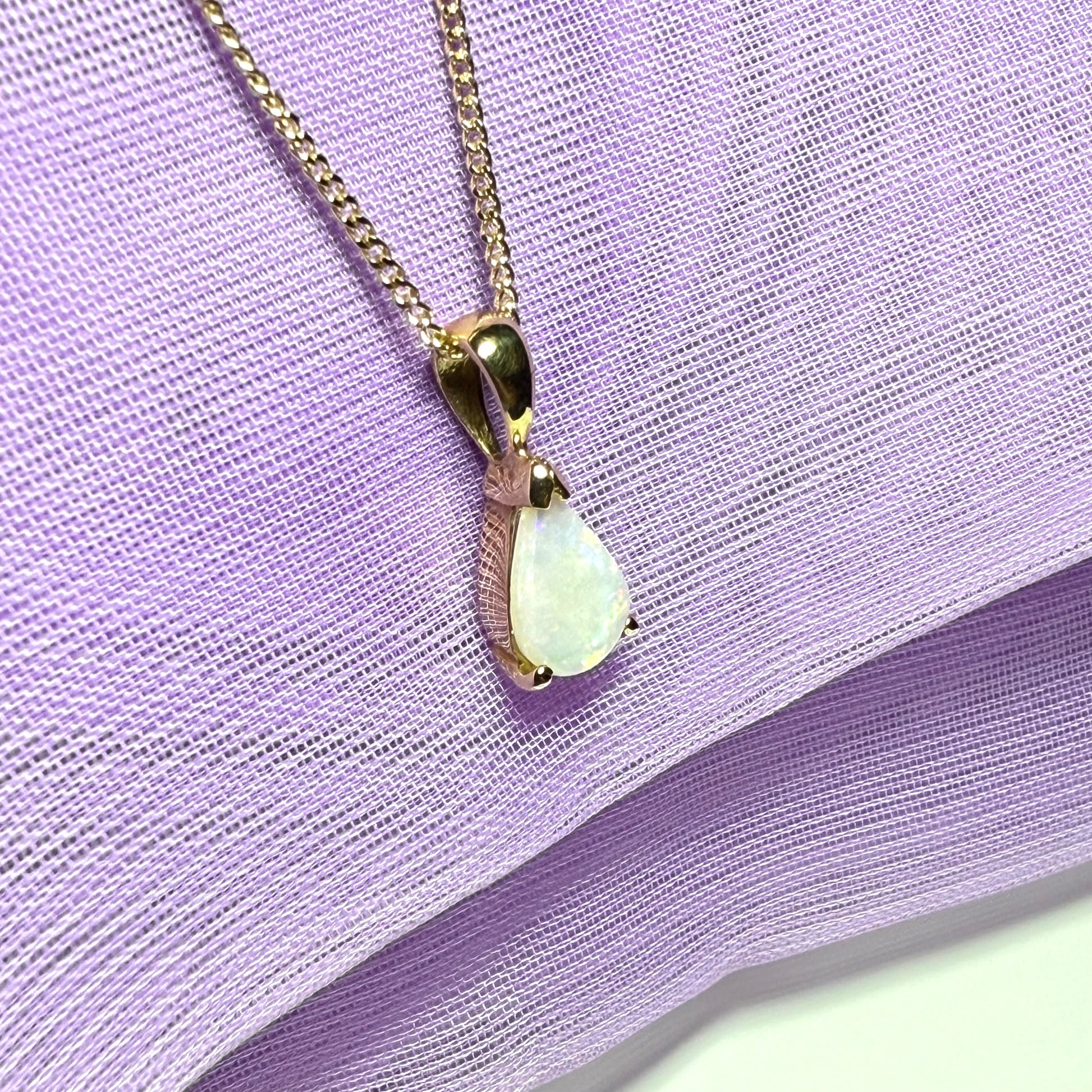Pear shaped real opal yellow gold necklace