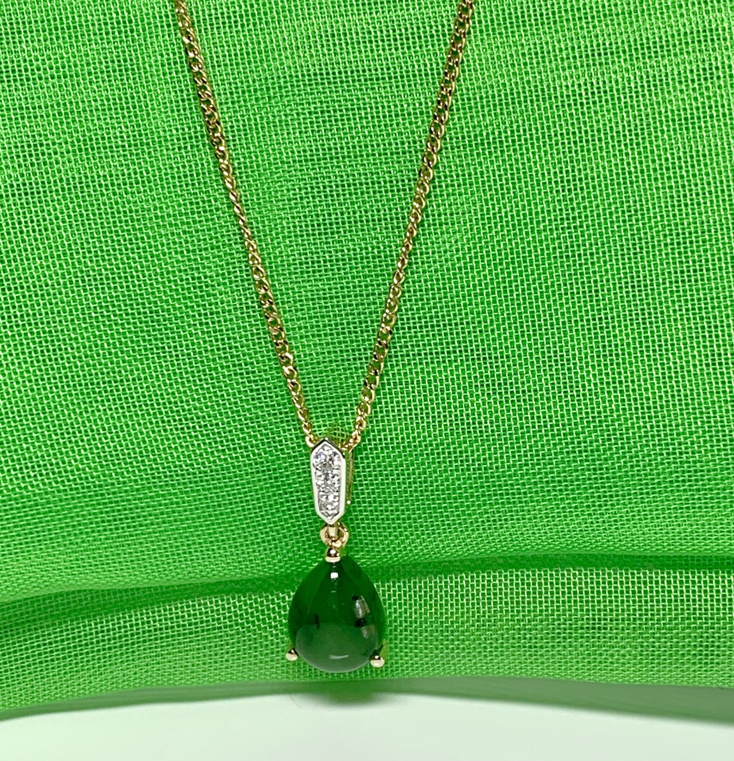 Real green jade necklace pear teardrop and diamond yellow gold pendant