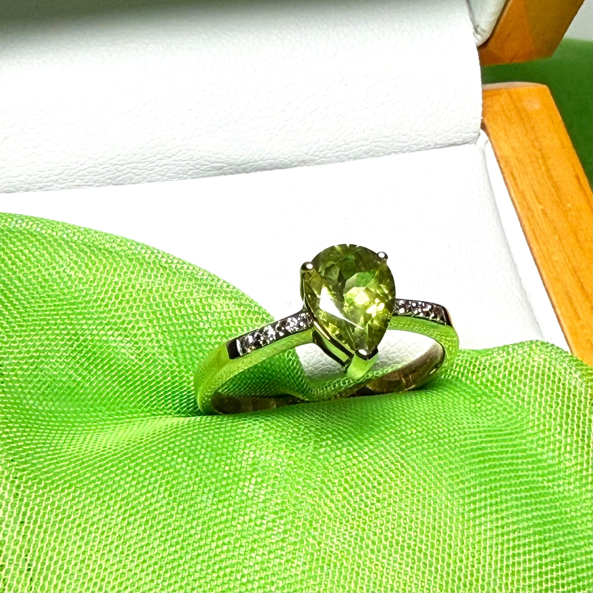 Peridot Yellow Gold Pear Shaped Ring