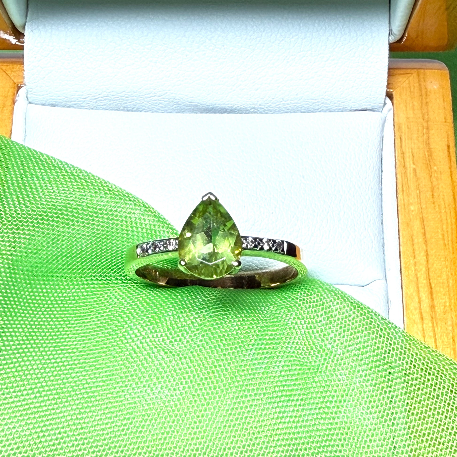 Peridot Yellow Gold Pear Shaped Ring