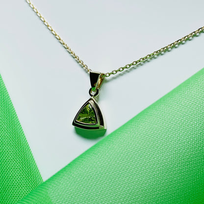 Peridot gold trillion cut necklace