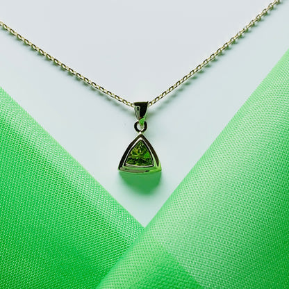 Peridot gold trillion cut necklace