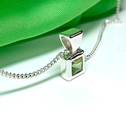 Peridot sterling silver square necklace