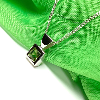 Peridot sterling silver square necklace