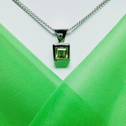 Peridot sterling silver square necklace