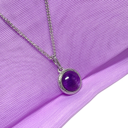 Purple amethyst round silver necklace