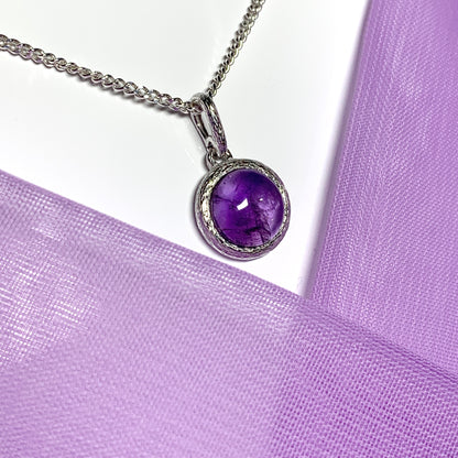 Purple amethyst round silver necklace