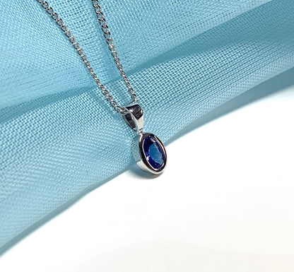 Tanzanite Oval White Gold Necklace