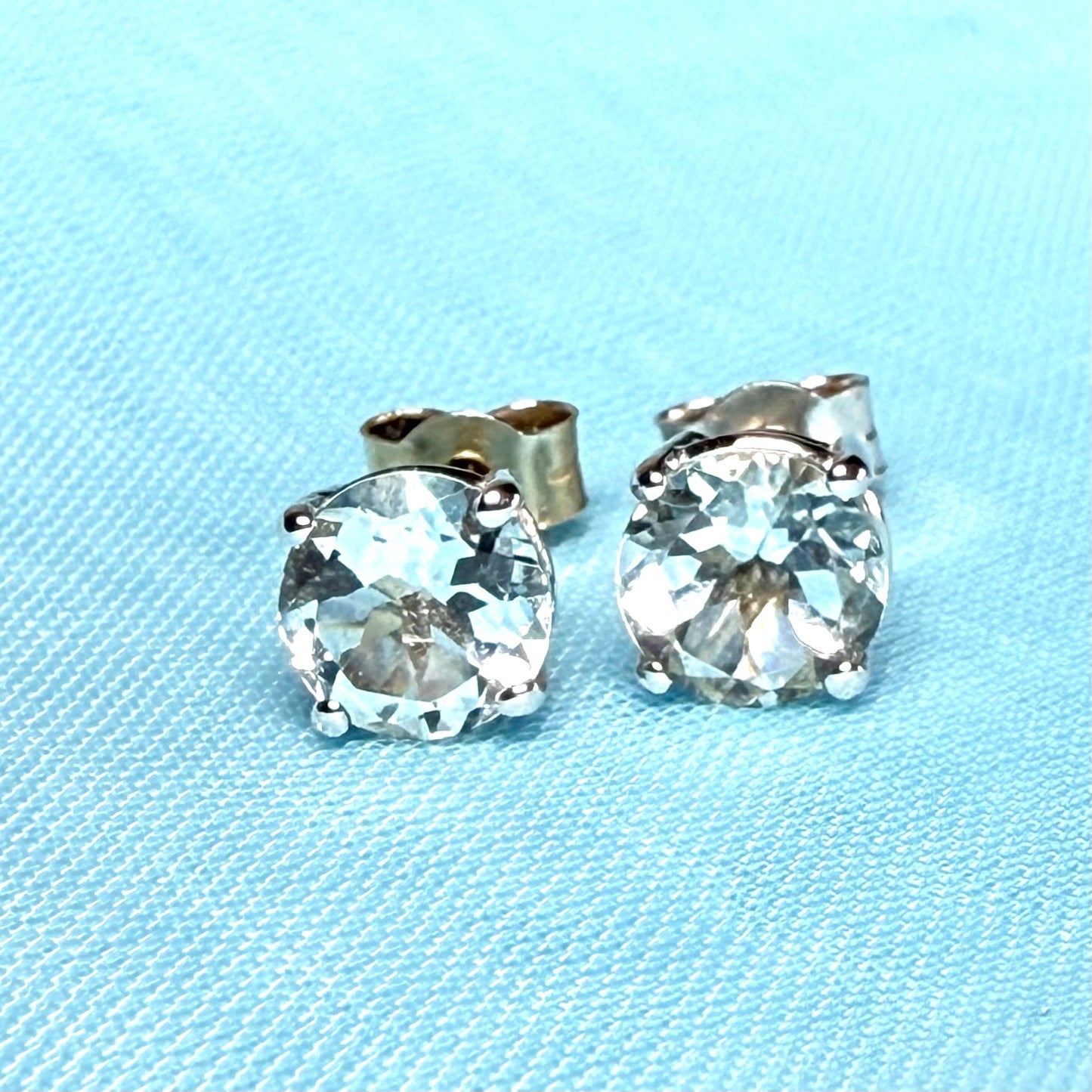 Real Aquamarine Round White Gold Earrings