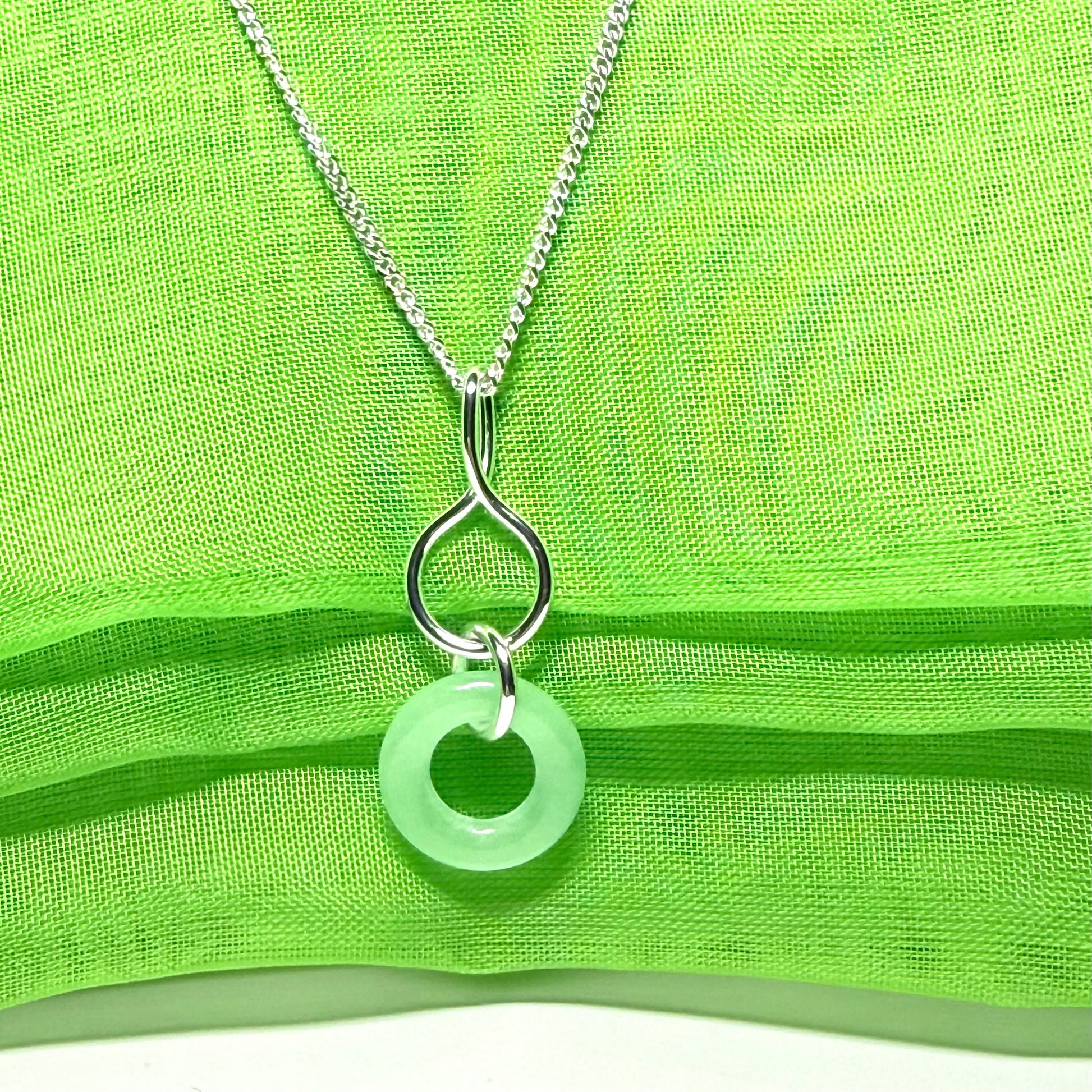 Real Green Jade Silver Round Necklace Pendant