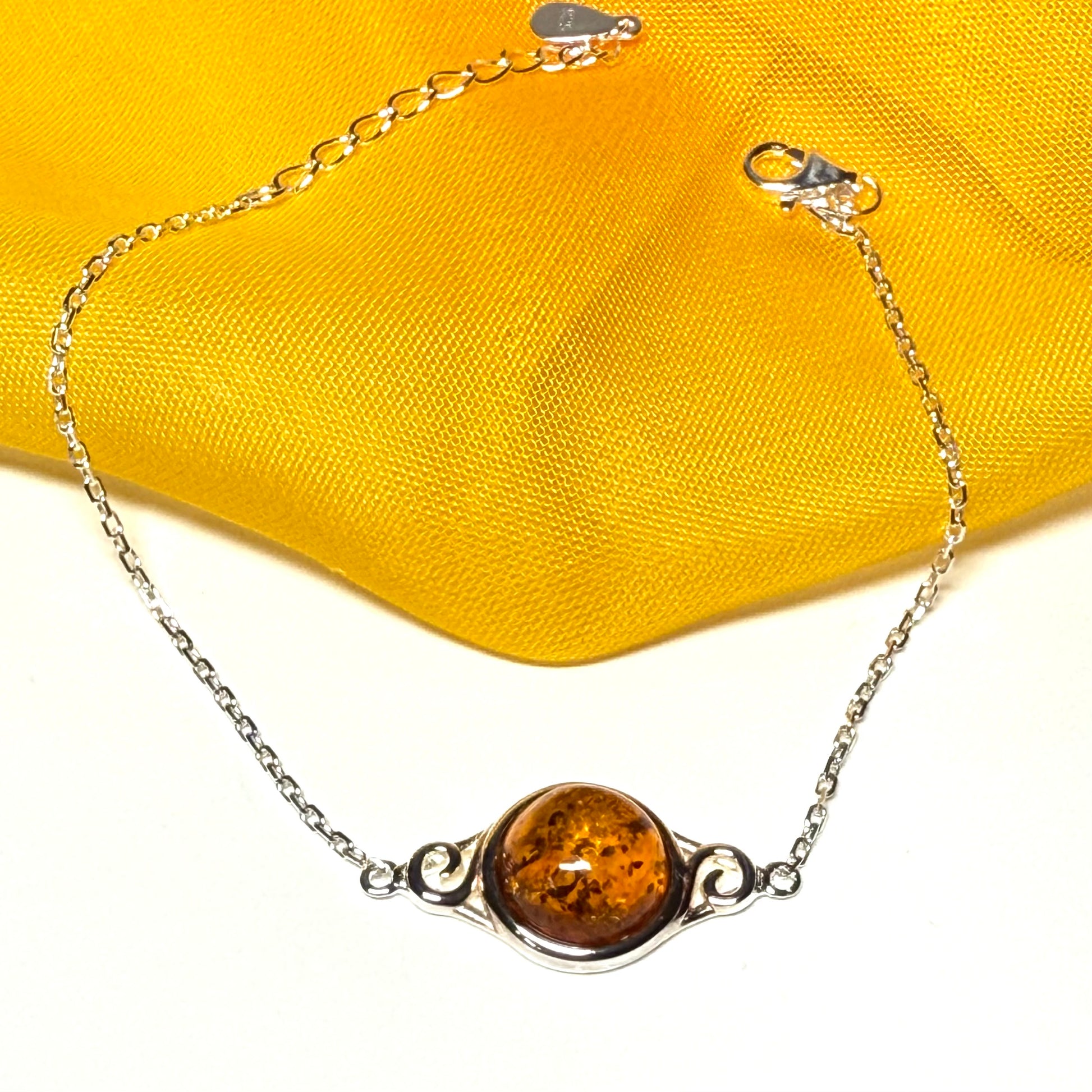 Real amber bracelet fancy round design