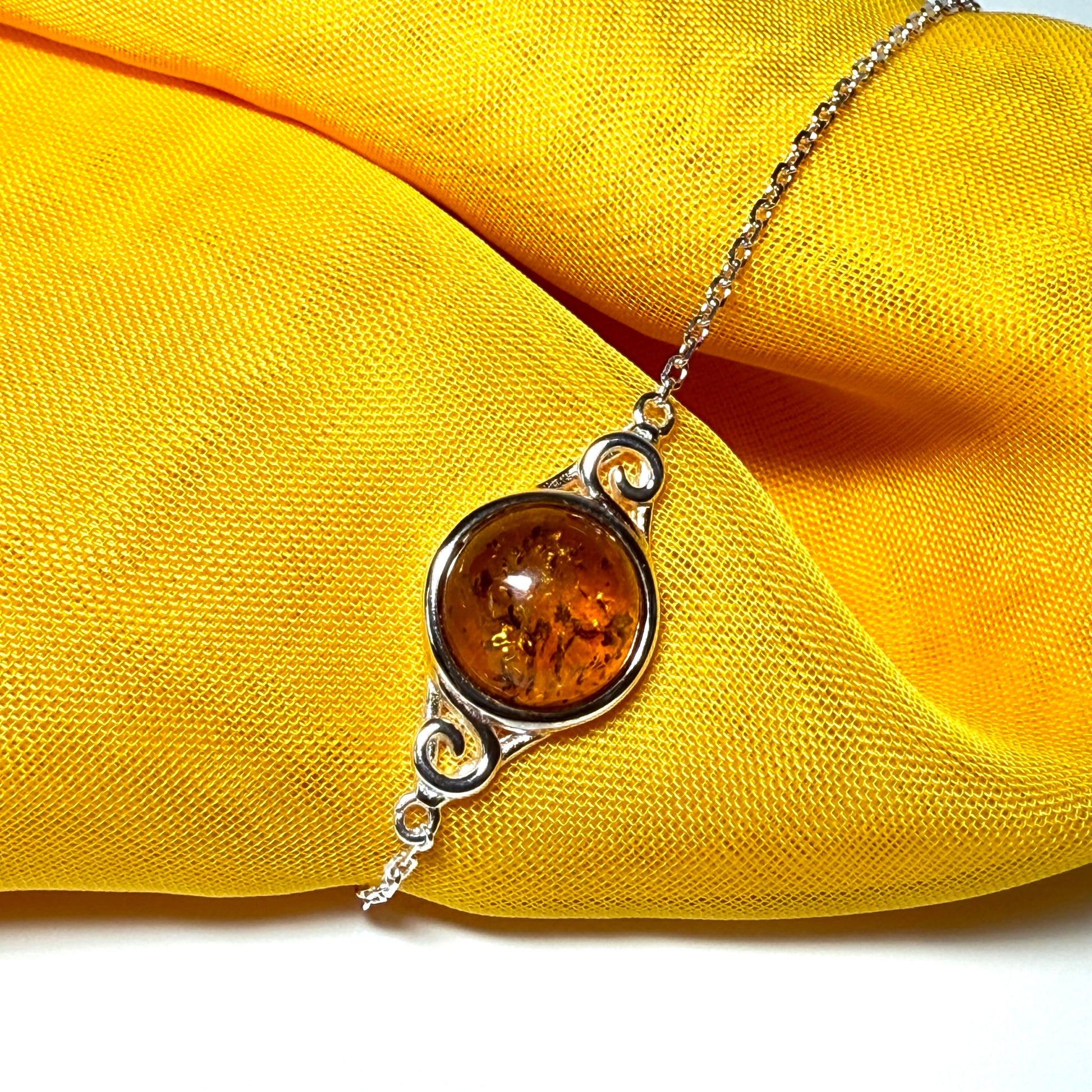 Real amber bracelet fancy round design