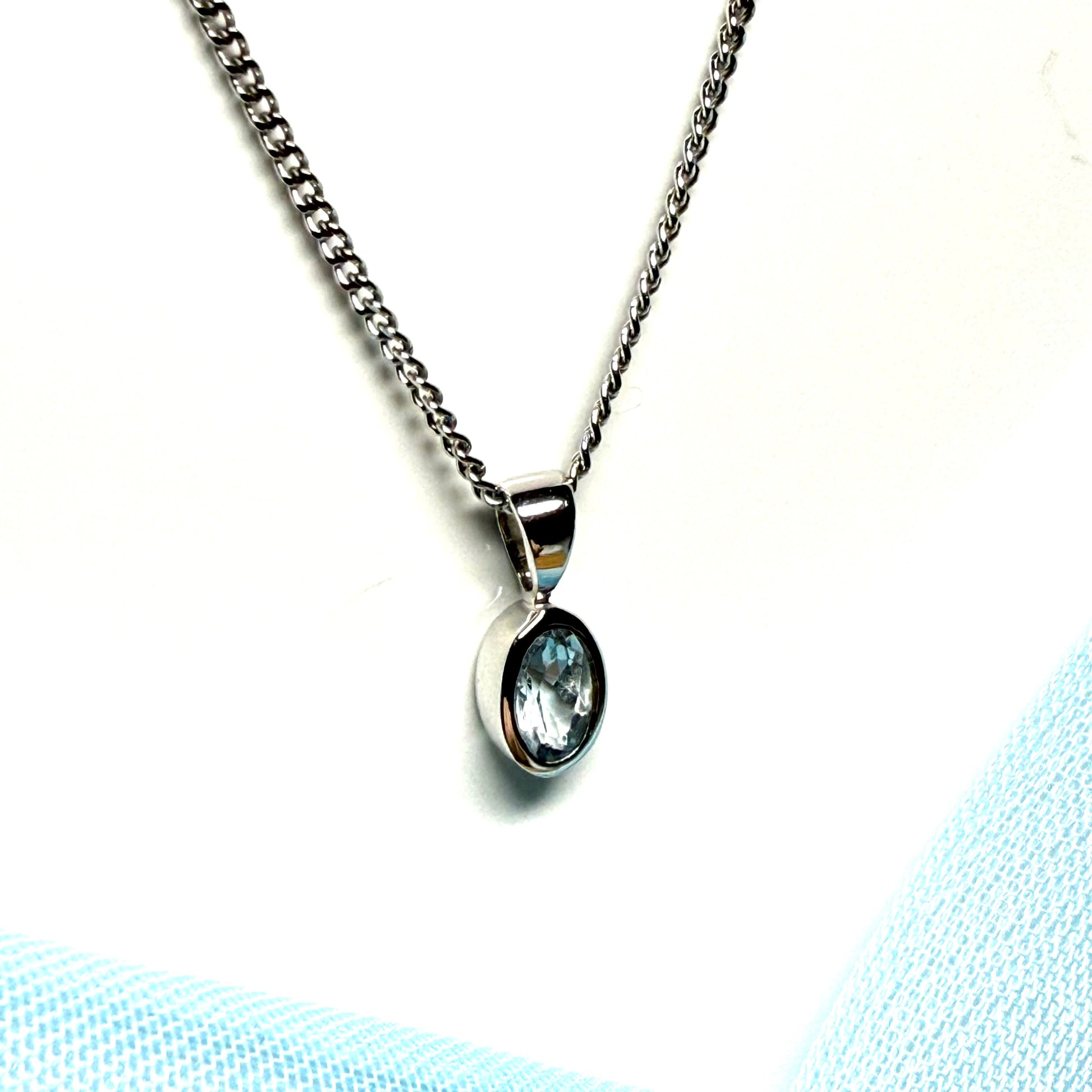 Real aquamarine necklace white gold oval pendant