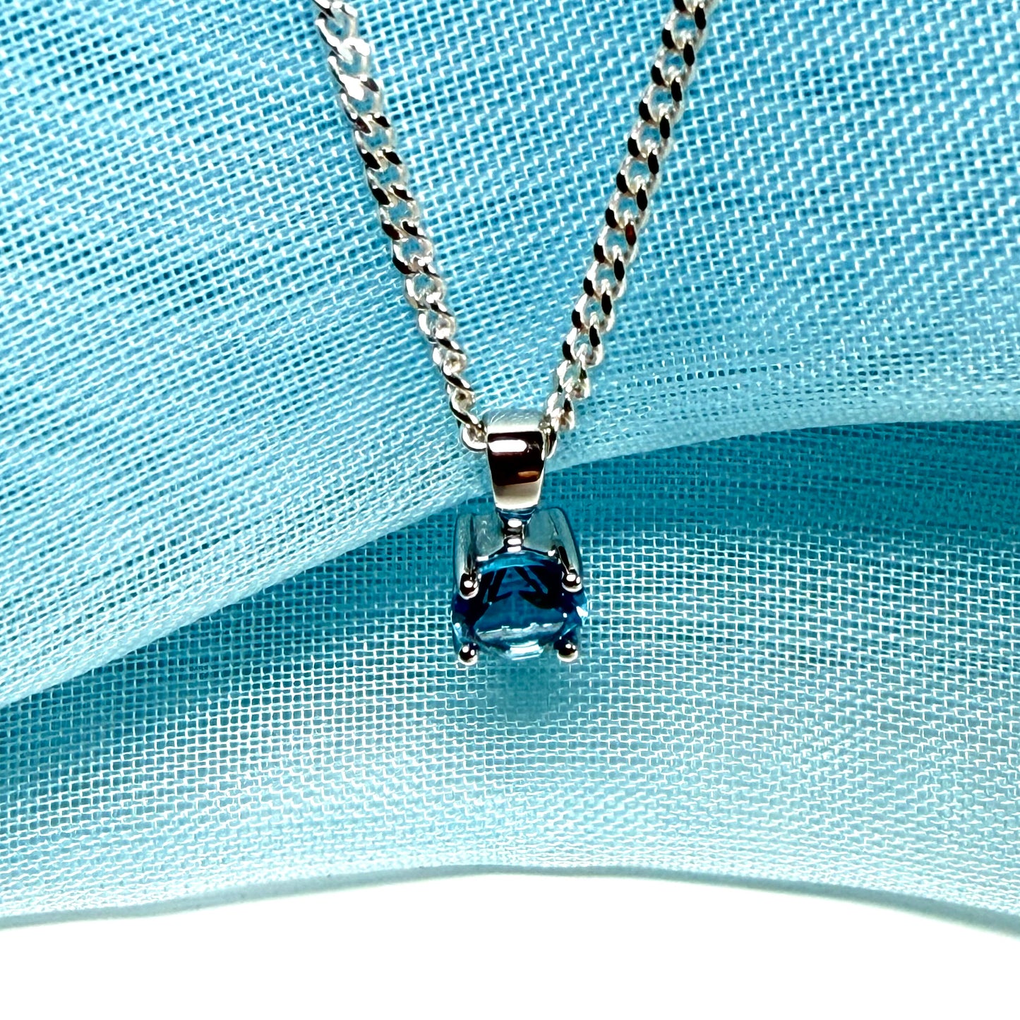 Real blue topaz round necklace white gold pendant