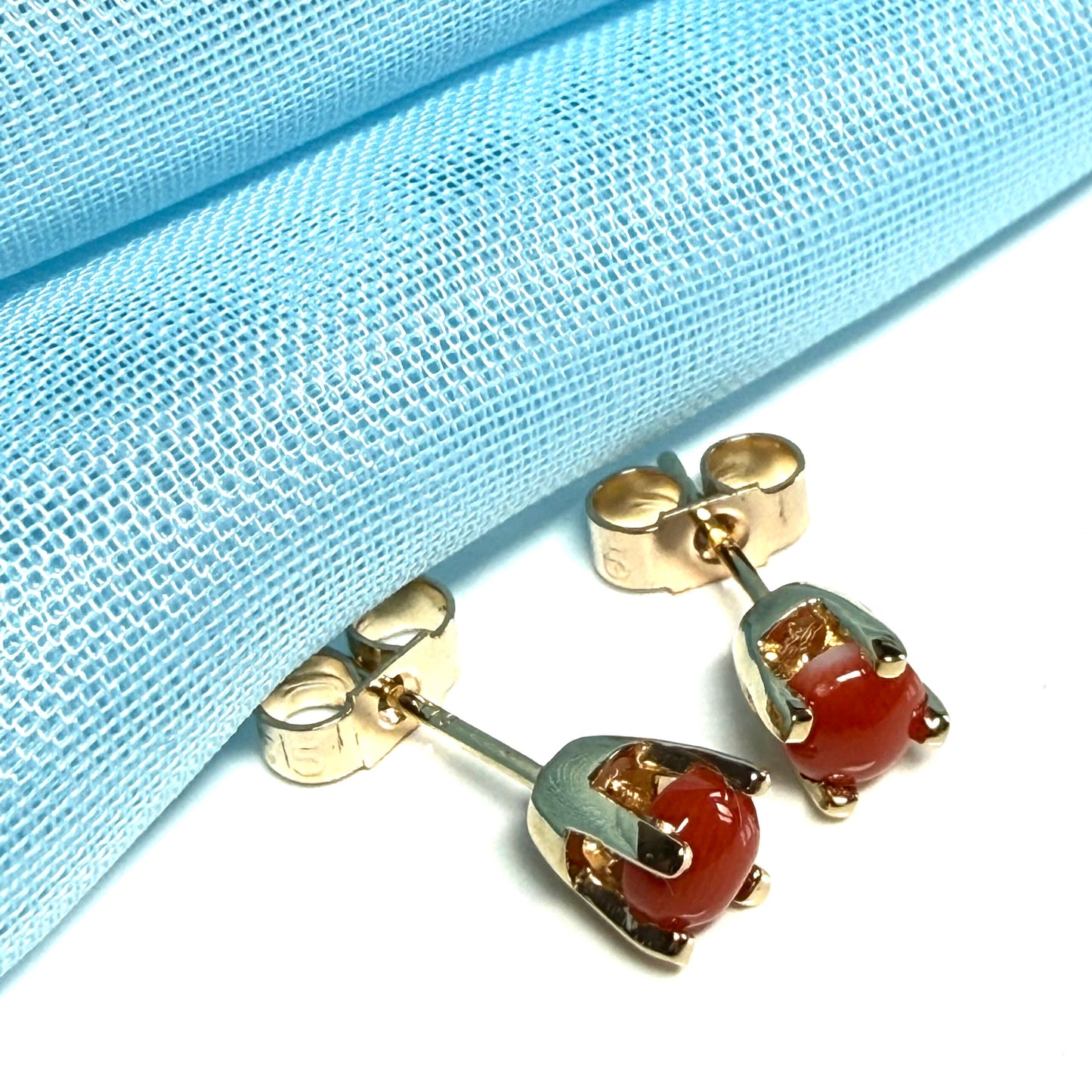 Real dark coral yellow gold round clawed set stud earrings, simply gorgeous four claw design