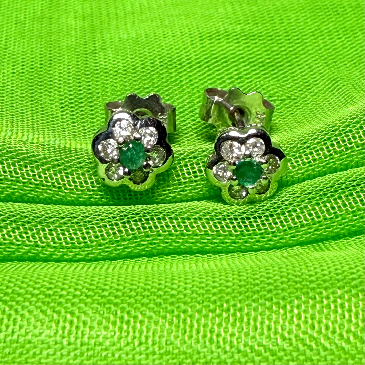 Real emerald and diamond stud earrings white gold round daisy cluster