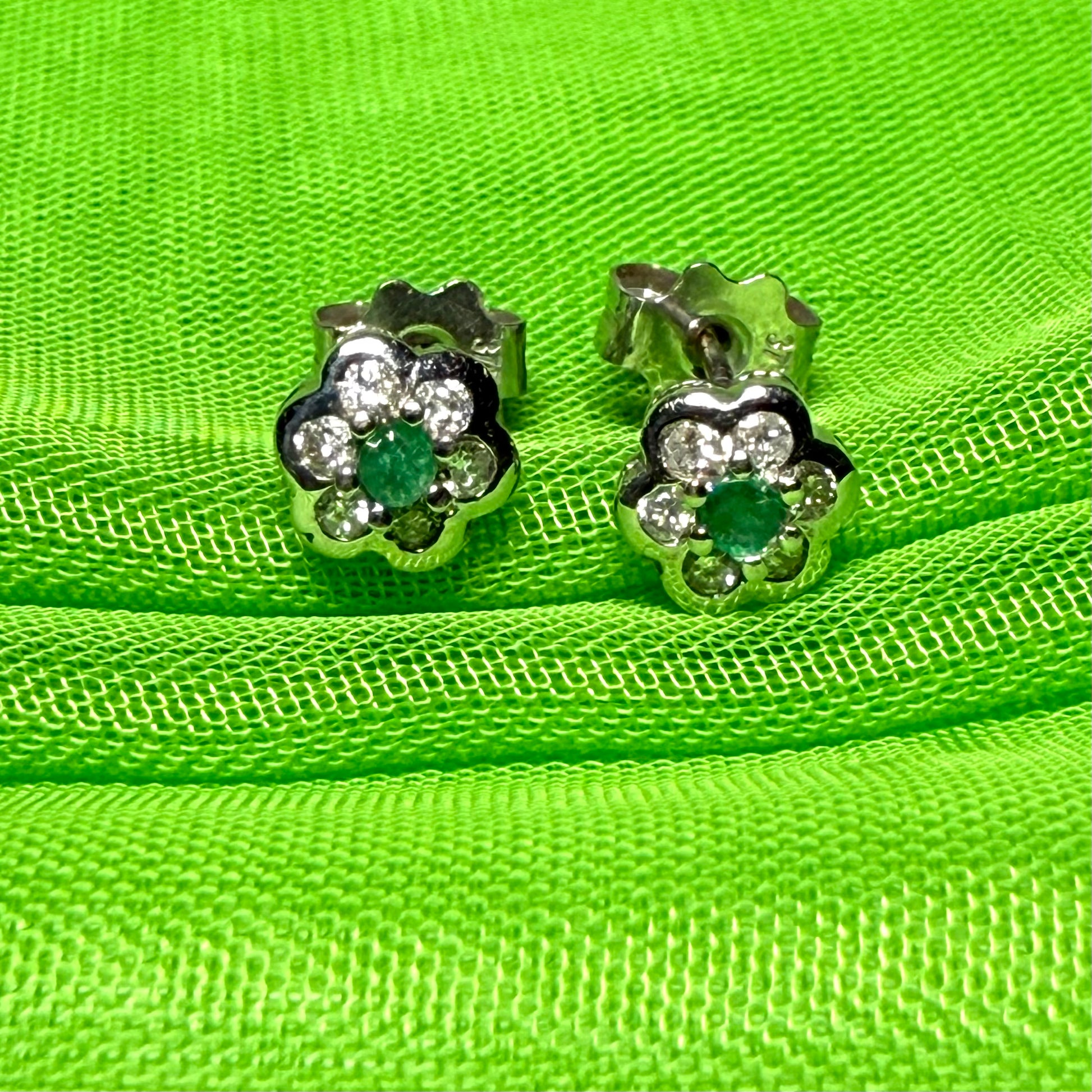 Real emerald and diamond stud earrings white gold round daisy cluster