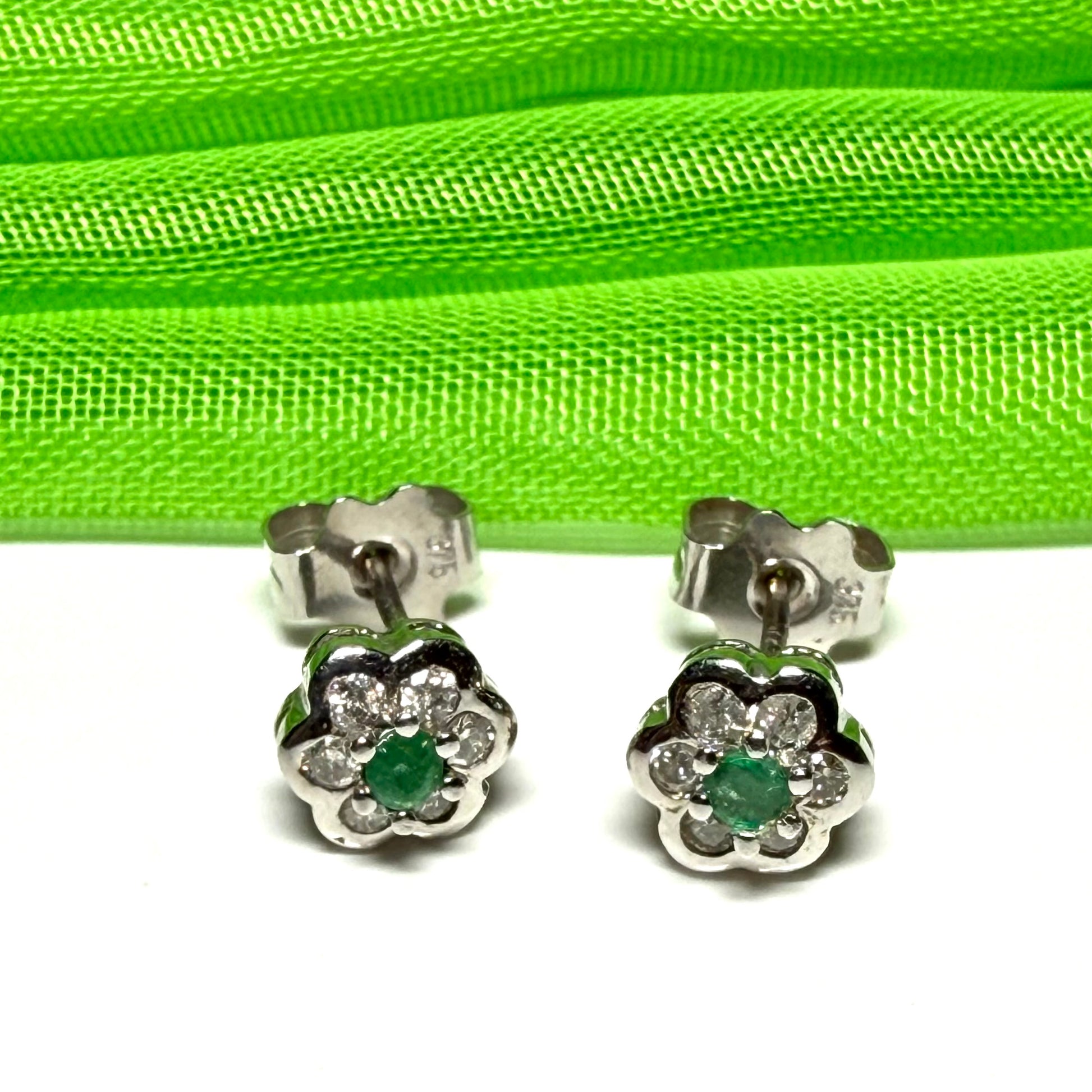Real emerald and diamond stud earrings white gold round daisy cluster