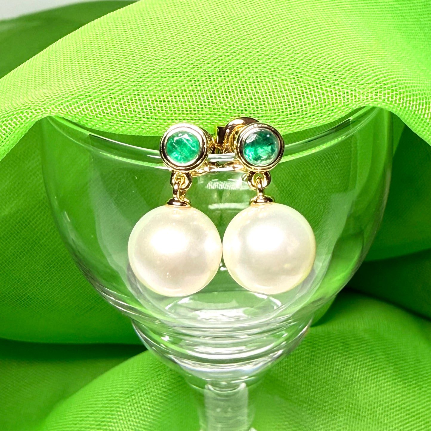 Real freshwater cultured pearl and real emerald round drop earrings sterling silver with yellow gold plating