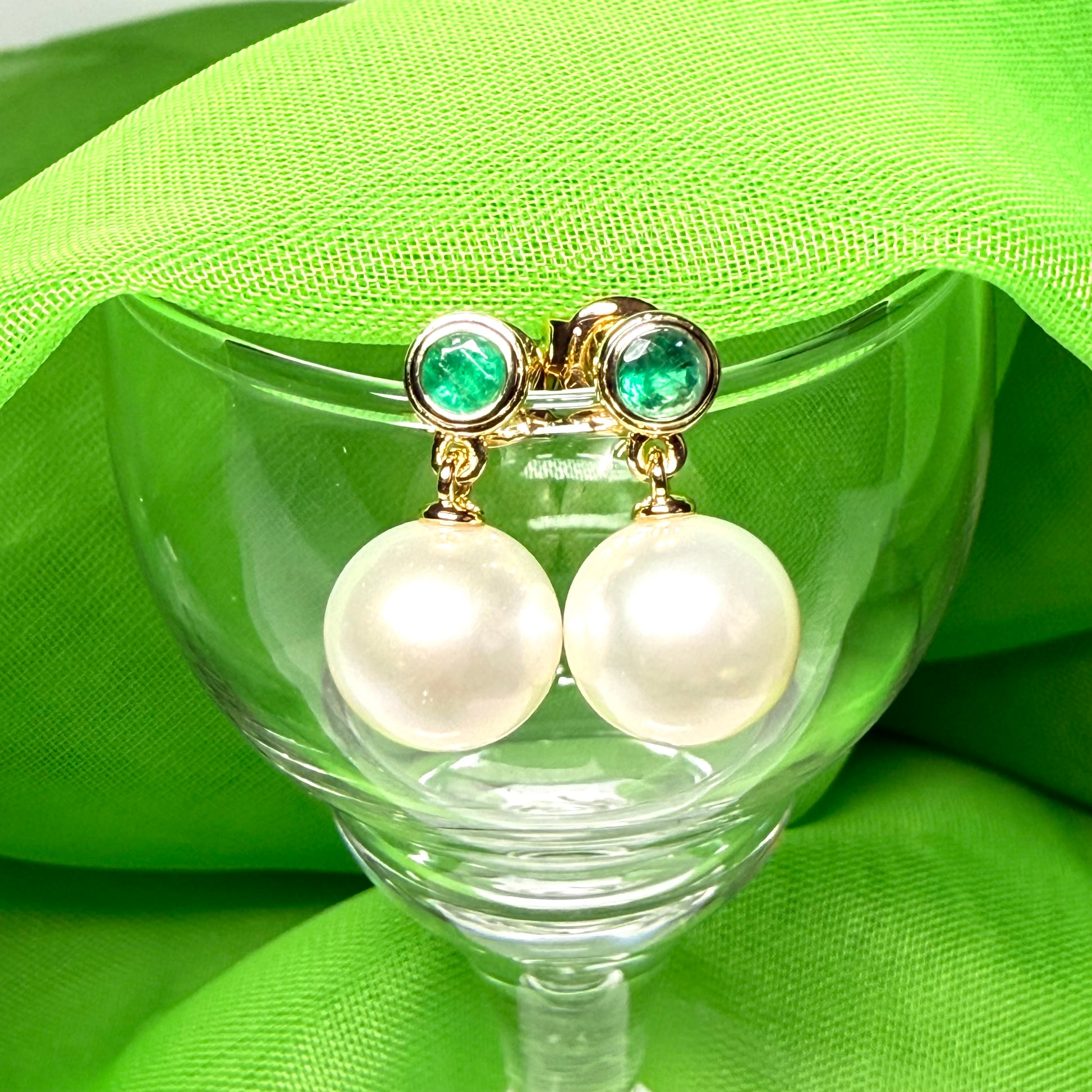 Real freshwater cultured pearl and real emerald round drop earrings sterling silver with yellow gold plating