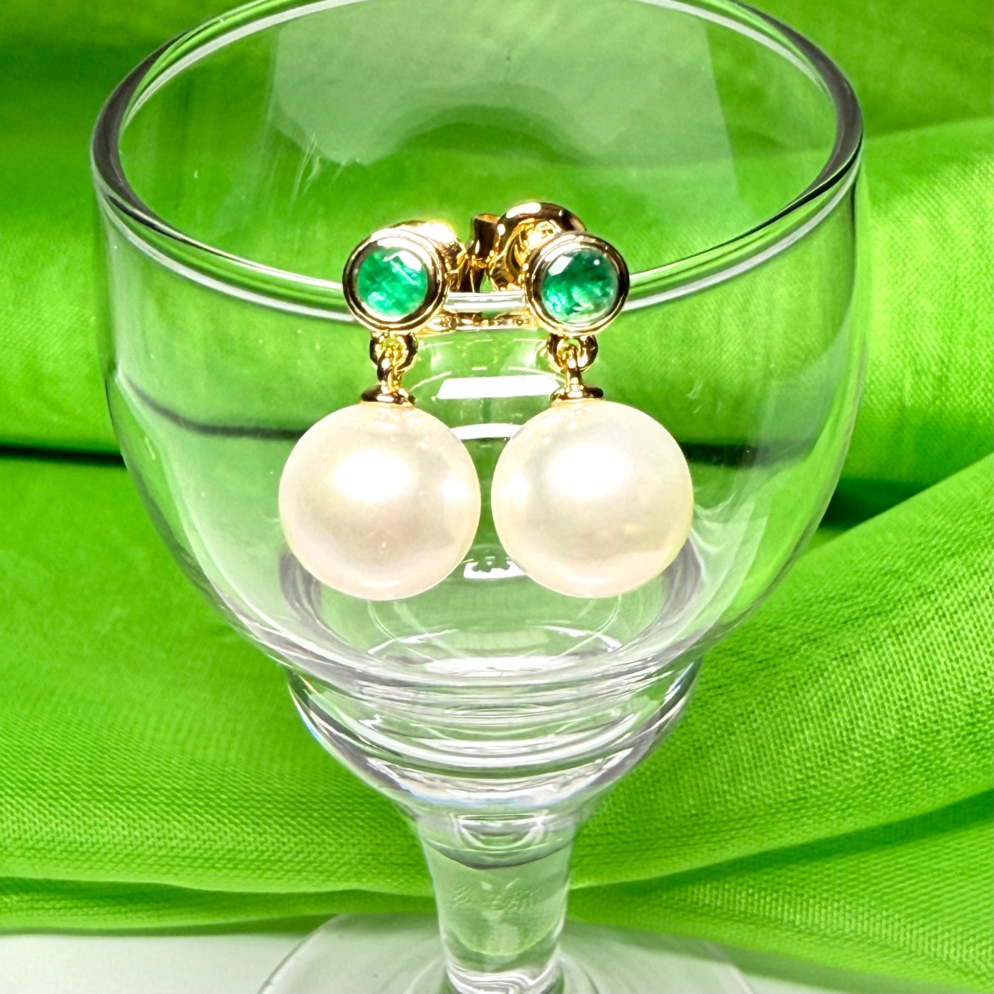 Real freshwater cultured pearl and real emerald round drop earrings sterling silver with yellow gold plating