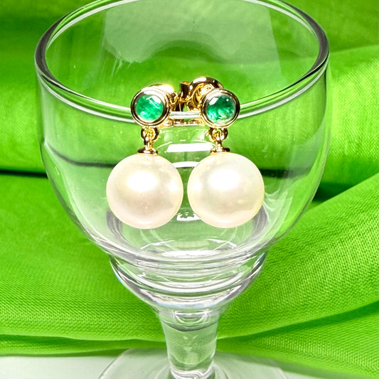 Real freshwater cultured pearl and real emerald round drop earrings sterling silver with yellow gold plating