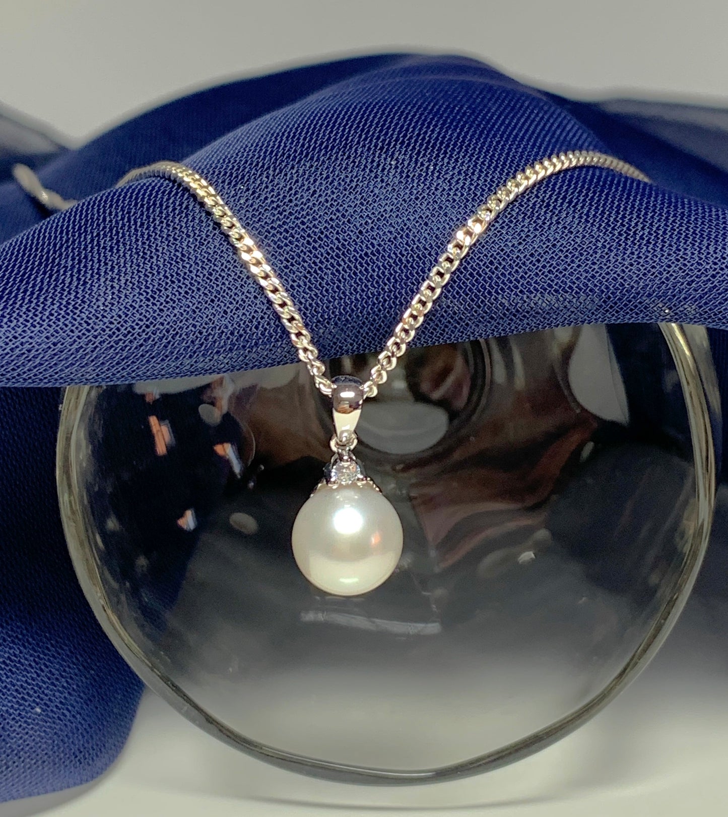 Real freshwater pearl and cubic zirconia necklace pendant