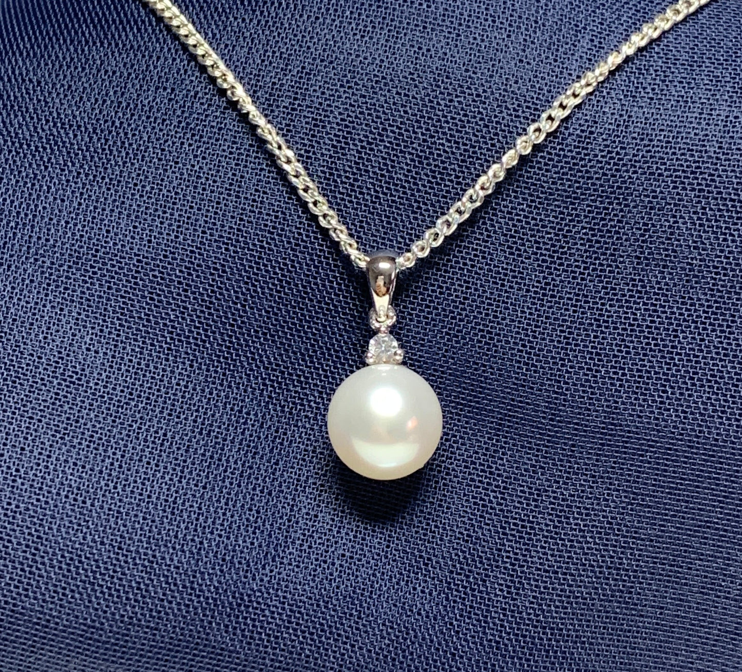 Real freshwater pearl and cubic zirconia necklace pendant