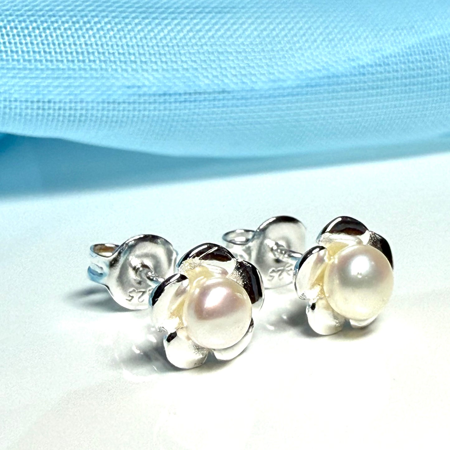 Real freshwater pearl flower sterling silver petal stud earrings