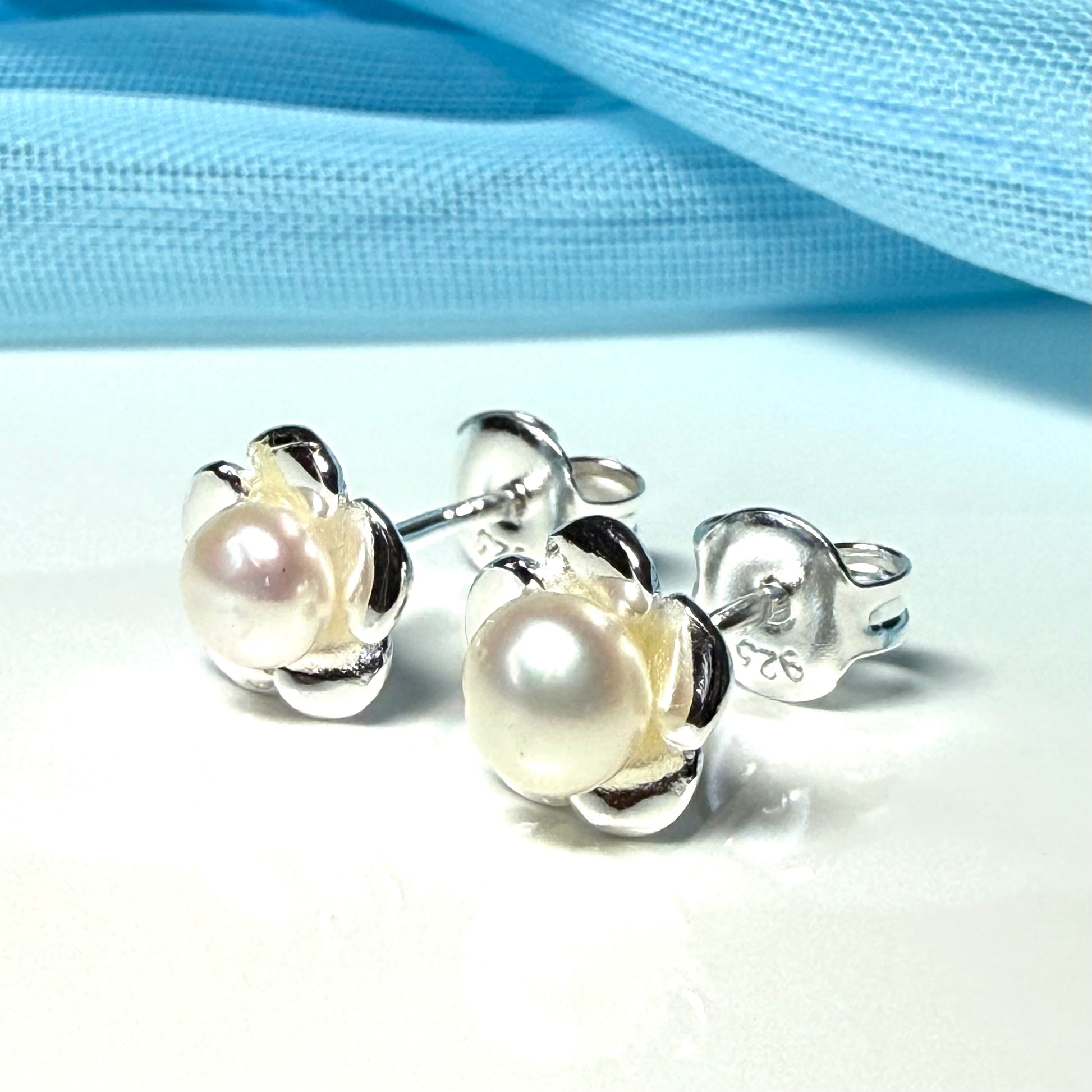 Real freshwater pearl flower sterling silver petal stud earrings