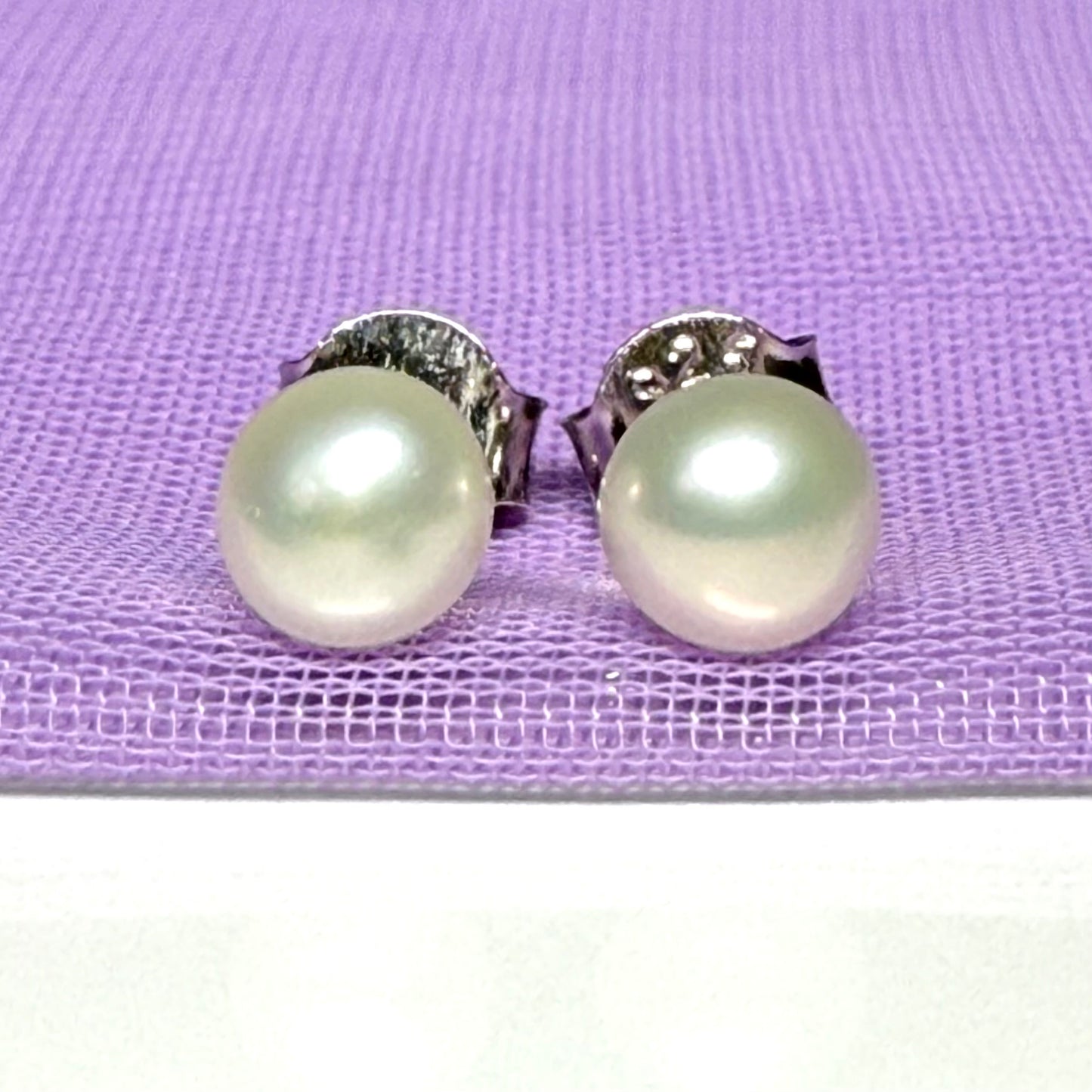 Real freshwater pearl sterling silver round stud earrings 6 mm