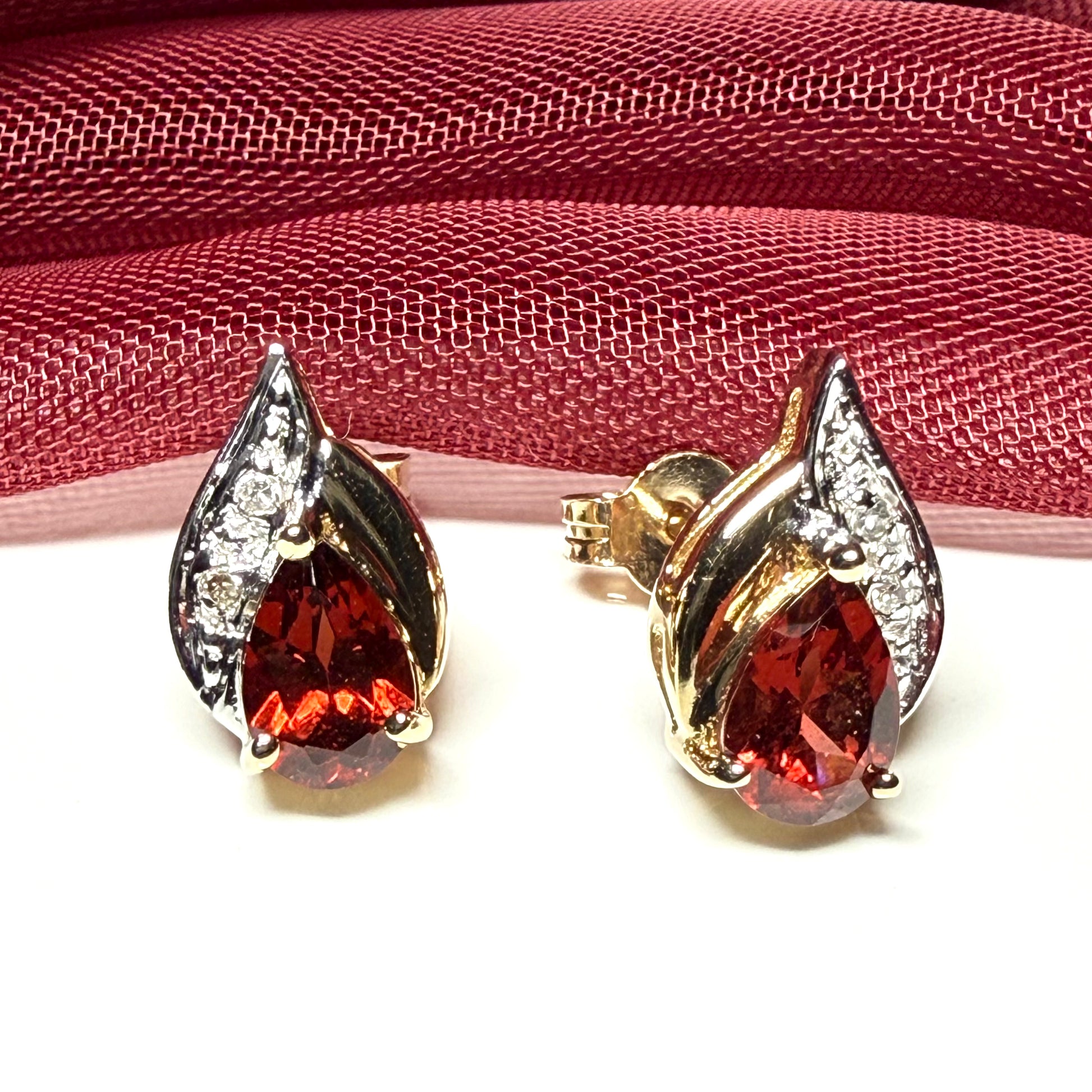 Real garnet and real diamond stud earrings pear shaped yellow gold teardrop
